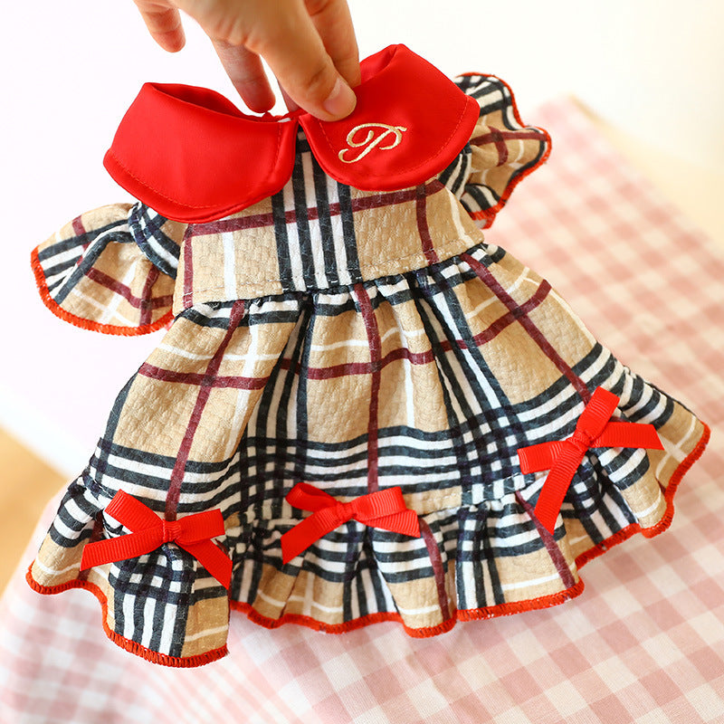 Detalle vestido elegante beige para perros - ropa de fiesta premium MITZON