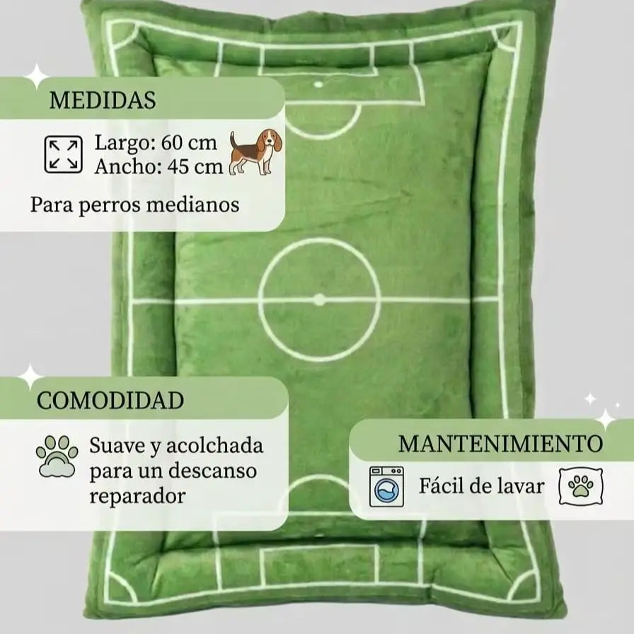 Cama cuadrada para perro diseño cancha de fútbol con medidas de 60 cm largo y 45 cm ancho, ideal para perros medianos.