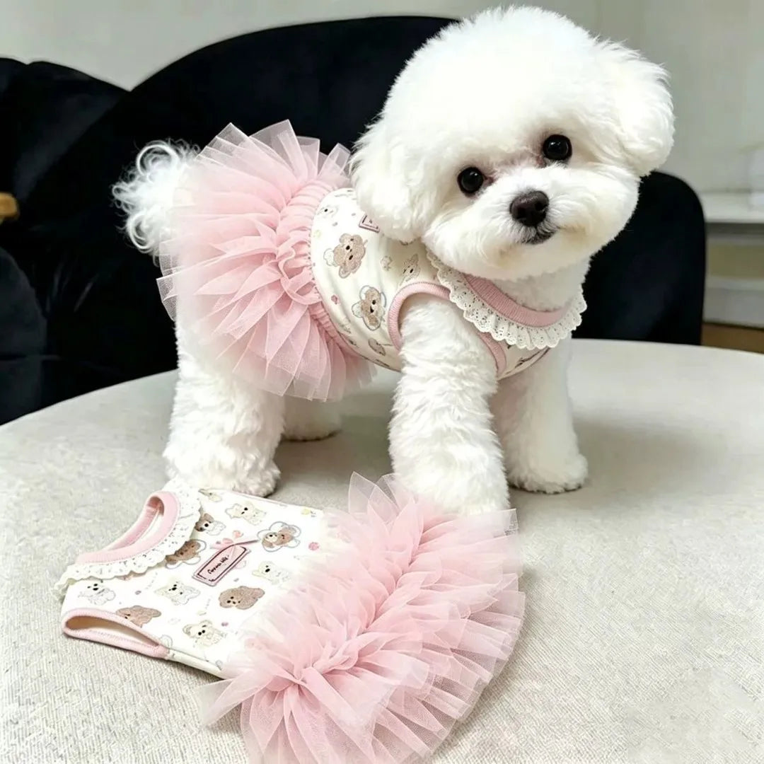 Vestido de verano con moño para perro, adorable perrita con falda en tul rosa, ideal para primavera y verano.