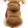 Sudadera con capucha para perro de algodón afelpado en color marrón, suave y cómoda.
