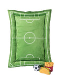 Cama cuadrada para perro diseño cancha de fútbol color verde, ideal para el descanso de tu mascota.