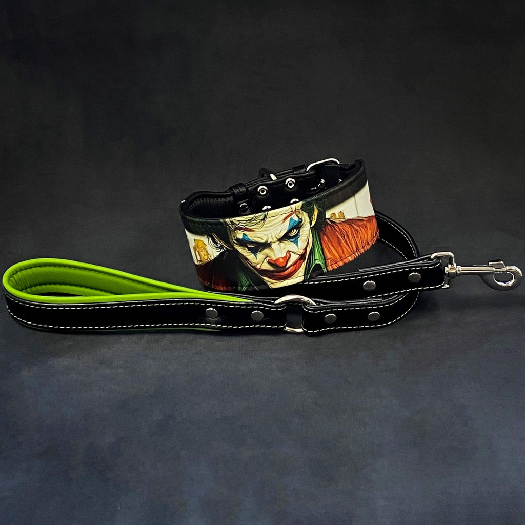 Collier et laisse pour chien MITZON en cuir véritable avec imprimé Joker, rembourrage vert et détails métalliques